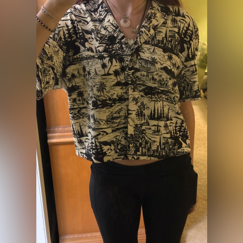 Beachy Collared Top